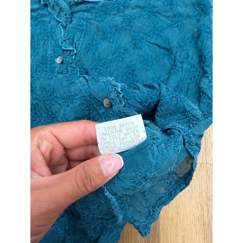 Johnny Was Item Teal Blue Embroidered Crinkle fairy Ruffle Blouse XL vintage - Picture 6 of 8